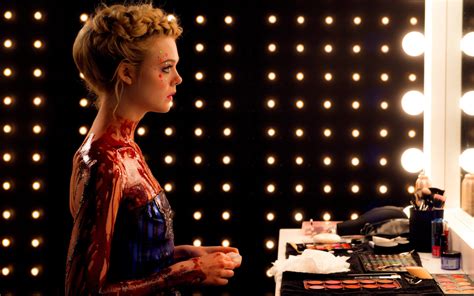 The Neon Demon Review Modern Horrors