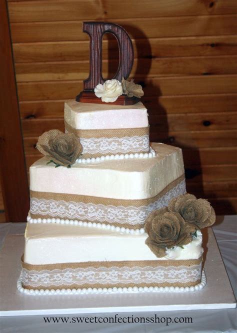Say I Do To These Fab 20 Rustic Burlap Wedding Cakes Roses And Rings