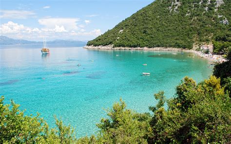 Divna Beach Dalmatia Croatia World Beach Guide