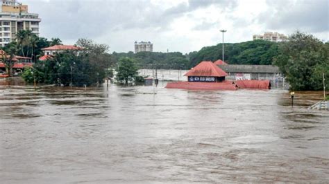 Red Alert In Kerala As 5 Floodgates Of Idukki Dam Opened News