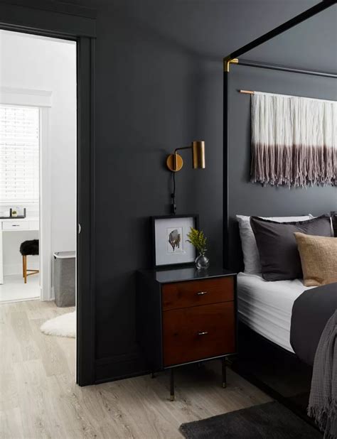 30 Dark Bedroom Ideas For A Moody And Dramatic Space Dark Bedroom