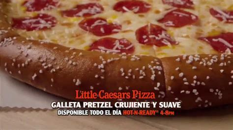 Little Caesars Pizza Galleta Pretzel Crujiente Tv Commercial Caballo