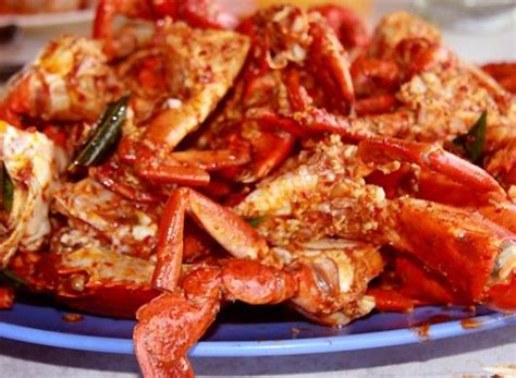 Selepas proses pemerapan, panaskan minyak secukupnya didalam kuali dan goreng ayam tersebut. RESEPI KETAM GORENG CILI