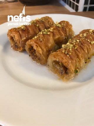 Hazir Baklava Yufkasindan Citir Citir Burma Baklava Cake Desserts