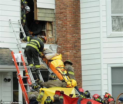 Weigh To Go Firefighters Take Out Wall To Rescue Obese Man From