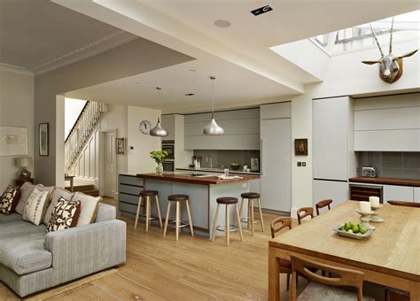 This Neutral Bespoke Roundhouse Kitchen Features Handleless Draws