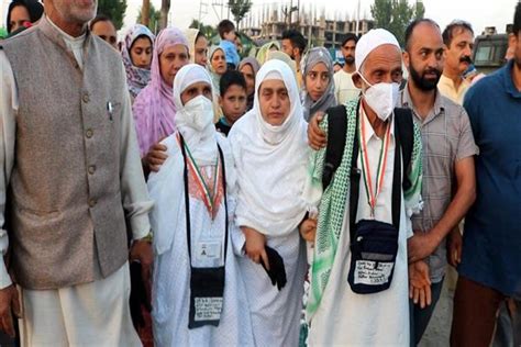 Hajj 2022 First Batch Of 145 Pilgrims From Jandk Leaves For Saudi Arabia