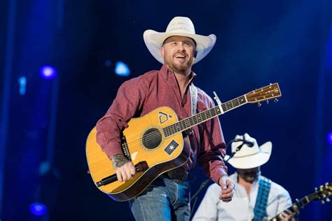 Cody Johnson Makes Cma Fest Debut With Electrifying Performance And Surprise Duet With Reba