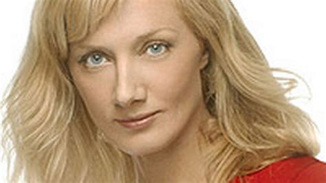 Joely Richardson Wants To Adopt But Not Like Madonna Mirror Online