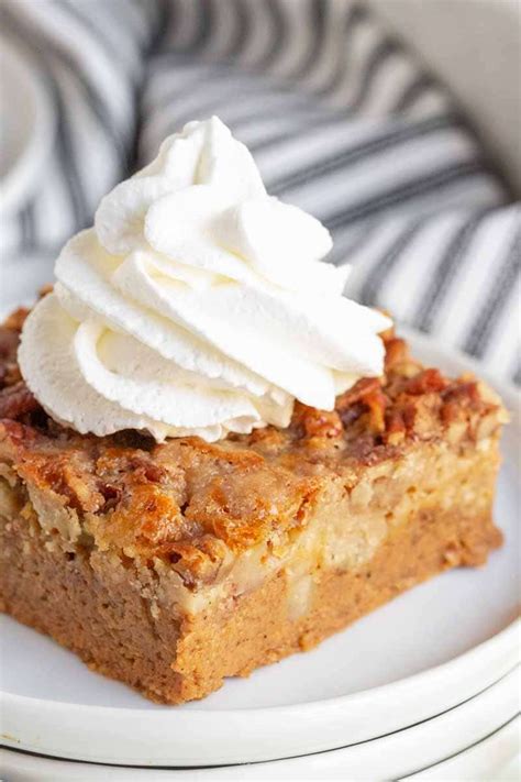 Easy Pumpkin Dump Cake The Best Cake Recipes