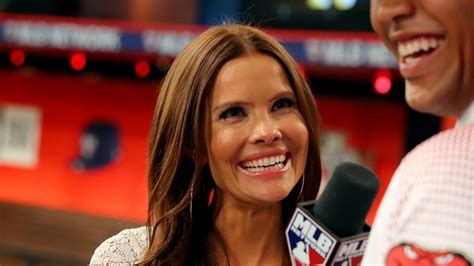 Meet Kelly Nash The Stunning Mlb And Nhl Network Host Dubbed Most