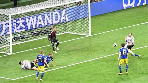 Diese wm hab ich so viele spiele gesehen. WM 2018: Toni Kroos schießt Deutschland zum Last-Minute ...
