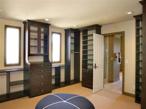The concept can be adapted in a lot of different ways and customization is an important part of every such project. Large, Open Closet With Built-Ins | HGTV