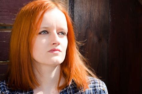 Ama tu cabello cobrizo saludable con 90 % menos quiebre y brillo que dura semanas, ¡gracias. Colpi Image: Color De Cabello Naranja Cobrizo En Morenas