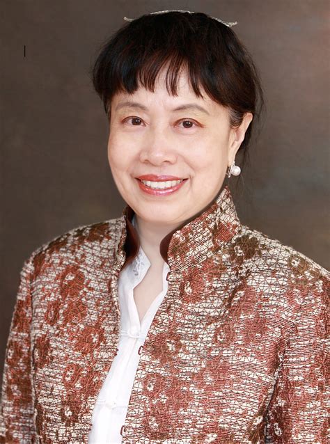 Sharon lam, yönetmen asistanı, dublör. 傑出青年協會