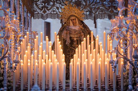 La Virgen En La Procesión Del Sepulcro Andalucia El Mundo