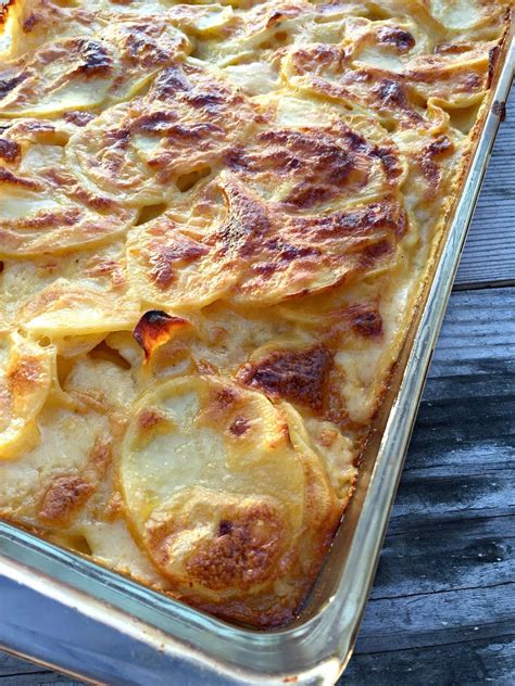 She has an ma in food research from stanford university. Recipe: The Best, Foolproof Scalloped Potatoes Au Gratin