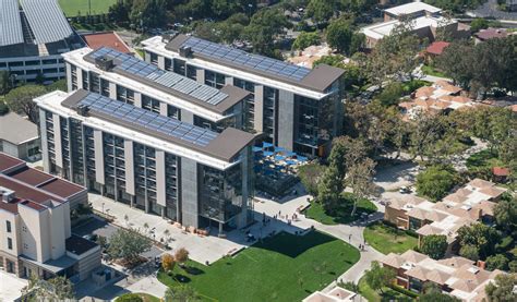 Uc Irvine Mesa Court Towers Opens To Freshmen Mithun