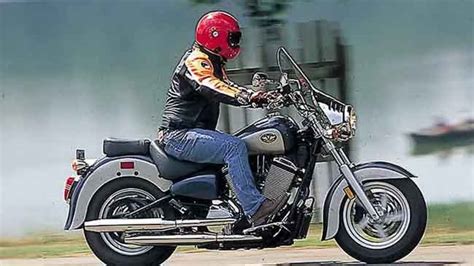 Most rider training courses use lightweight cruisers as instructional bikes, and for good reason: The 5 Cheapest Cruiser Motorcycles