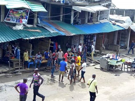 Breaking.ipob member speakout & warned those biafra people about sit at home lockdown must watch. IPOB Sit-At-Home: People Playing At Ariaria Market Aba ...
