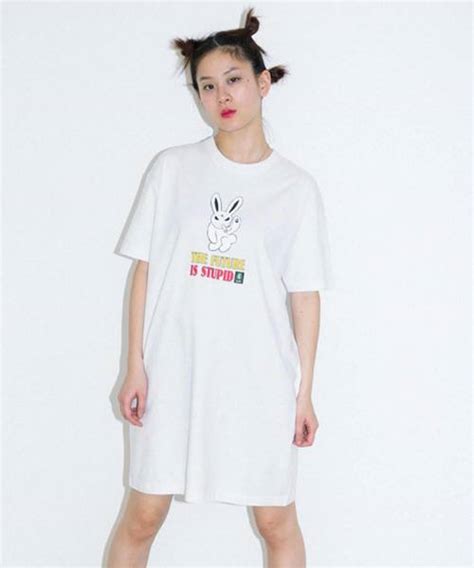 X Girl（エックスガール）の「x Girl X Kozik Smoking Bunny Ss Tee Dress（ワンピース）」 Wear