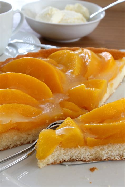Torta alle pesche sciroppate: la ricetta per preparare la ...