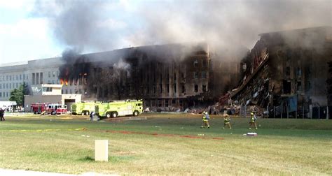 A police officer is said to be among the wounded, and the suspect. 9/11 Pentagon: Flugzeugeinschlag oder Rakete?