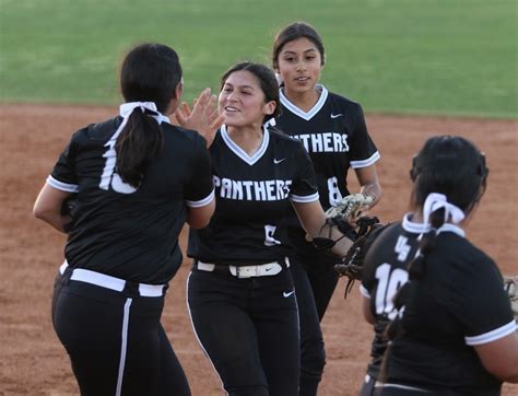Emma Ramirez Homers To Lead Laredo United South To Historic Sweep Of Rival Photos Sports