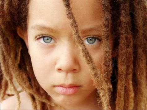 niños africanos con ojos impresionantes Son sin duda los más bellos del mundo Ojos