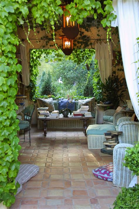 19 Beautiful Patio Designs With Tile Flooring That Will