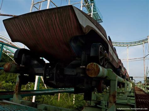 An Abandoned Japanese Amusement Park Pics Izismile