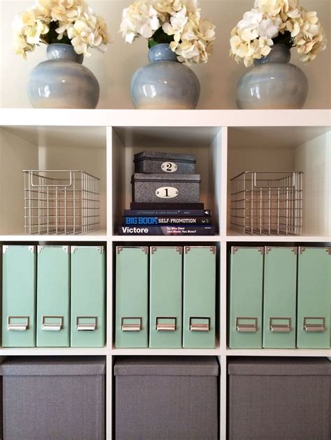 Go from front to back in the drawer, from top to bottom in the closet, and from left to right into your filing leave room for future files if you have enough files to fill 50% of a 4 drawer file cabinet, does not fulfill the 2/1 drawers completely; Organisation tips: office | Nanda Bezerra