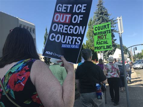 Oregon Restricts Us Immigration Agents From Making Arrests In States Courthouses But Ice