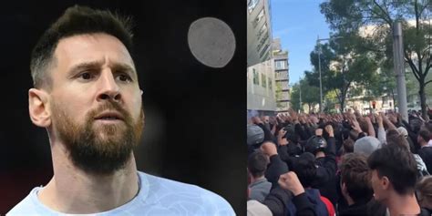 Los Hinchas De Psg Insultaron Indignados A Lionel Messi Y La Relaci N