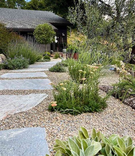 Creative Gravel Rock Landscaping Ideas That Will Transform Your Outdoor Space Themtraicay Com