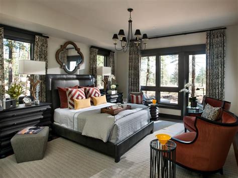 The Hgtv Dream Home 2014 Master Bedroom Borrows Its Color Palette From