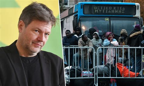 Mal beugen sich beide vor. Habeck fordert Evakuierung griechischer Flüchtlingslager