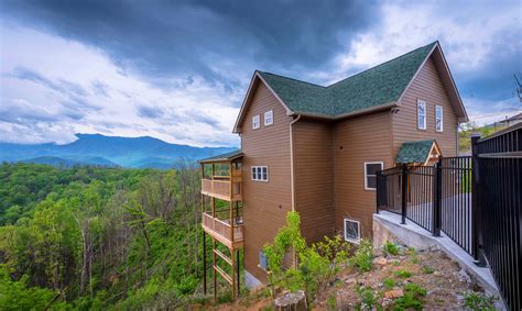 Check spelling or type a new query. Large Gatlinburg Cabins — Beartastic Mountain View Lodge