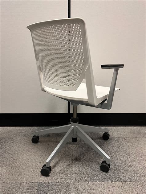 Haworth Very Boardroom Chair White Newmarket Office Furniture