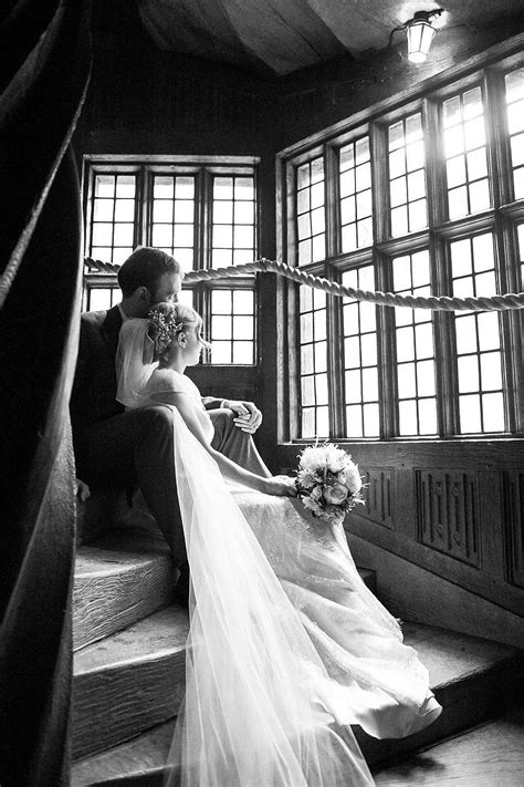 Home Wedding Photography Styles Wedding Photos Poses Wedding Couple
