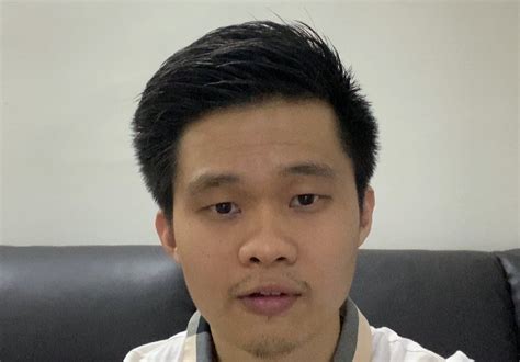 Felicia tissue menyebut viral foto mesra kaesang pangarep dengan karyawan sebagai badai besar sebelum perayaan ulang tahunnya. Penderitaan Felicia Tissue Setelah Kaesang Pangarep ...