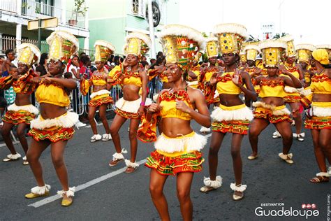 Carnaval de Guadeloupe Goziéval Style Guadeloupe Fashion