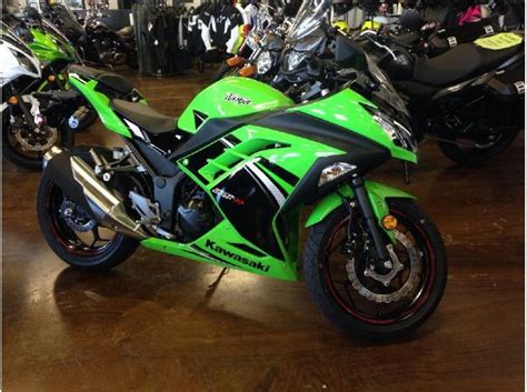 Ninja 300 30th anniversary edition 2015. 2014 Kawasaki Ninja 300 SE - Moto.ZombDrive.COM