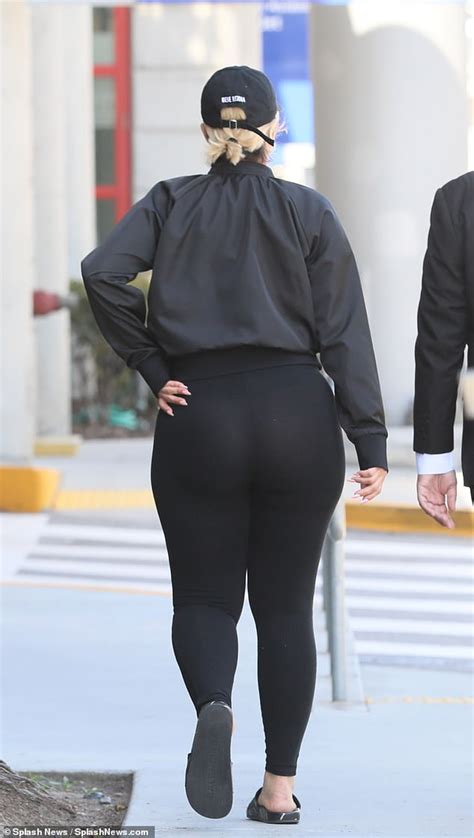 Ass In Thong And Tight Leggings Part 2 Rbeberexha