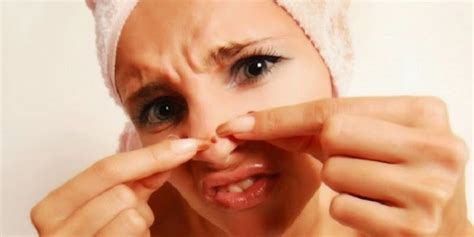 Nah, sebelumnya kita sudah mempelajari cara menghilangkan bintik hitam di wajah. Petua Mudah Menghilangkan Bintik Hitam Di Hidung | RINGKAS TAPI SEDAP