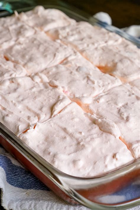 This creates a vegan 'buttermilk'. Pink Flamingo Cake - 12 Tomatoes | Cake recipes, Desserts ...