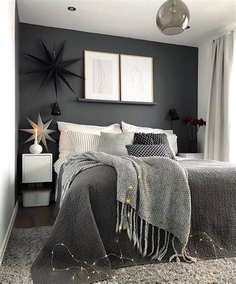 Inspiration for your next room. Bedroom inspo 🖤 Cred @linn_viken . . . #bedroomstyle # ...