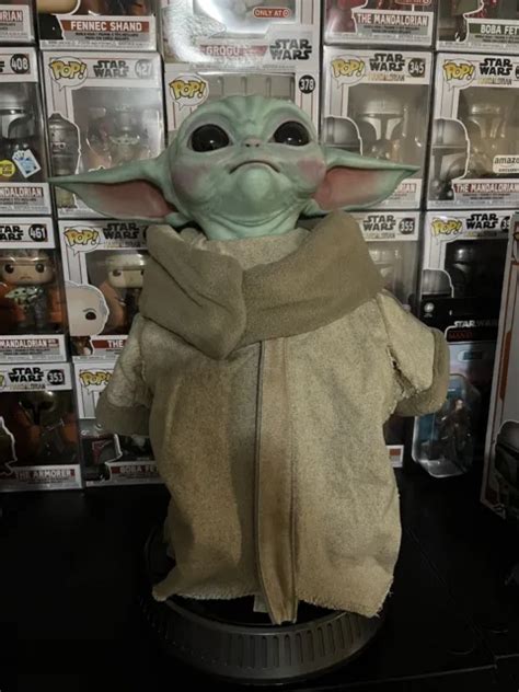 Star Wars The Child Life Size Mandalorian Sideshow Grogu Baby Yoda