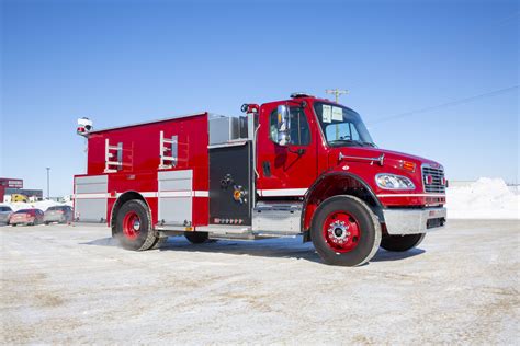 J0299c Fort Garry Fire Trucks Fire And Rescue