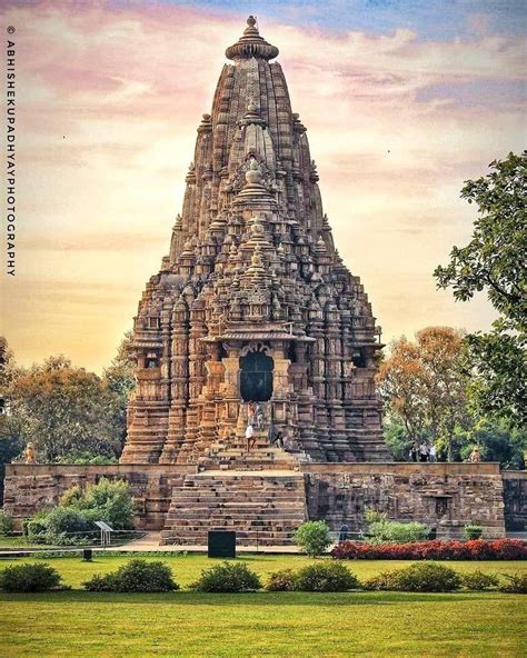Kandaria Mahadeva Temple Khajuraho Madhya Pradesh Dated ~11th